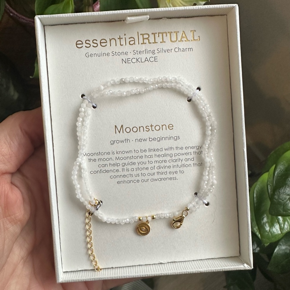🌒NWBox - Moonstone Necklace - White and Gold-plate 925 silver